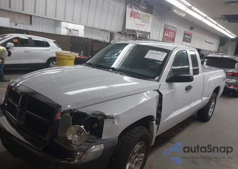 2005 Dodge Dakota Slt z USA, uszkodzony, nr VIN 1D7HW42N25S290860